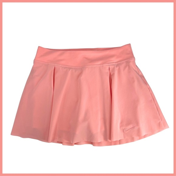 Nike Pants - Nike (Medium - EUC) Pink Women's Club 15'' Golf Tennis Skirt
